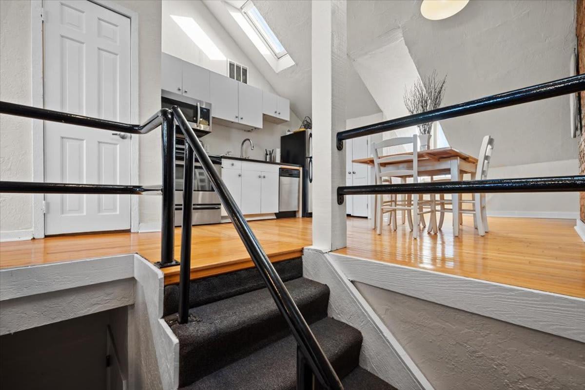 Skyline At Your Door - Studio With A View Pittsburgh Exteriér fotografie