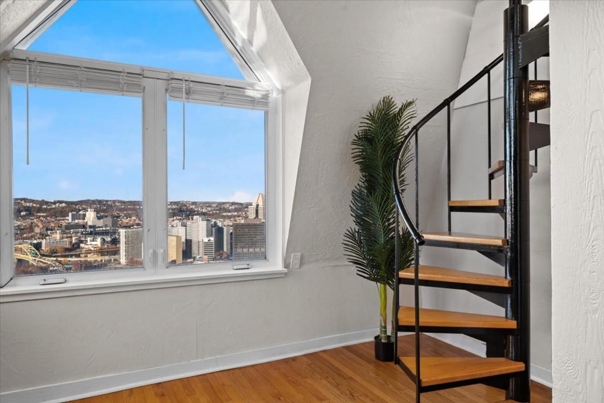Skyline At Your Door - Studio With A View Pittsburgh Exteriér fotografie