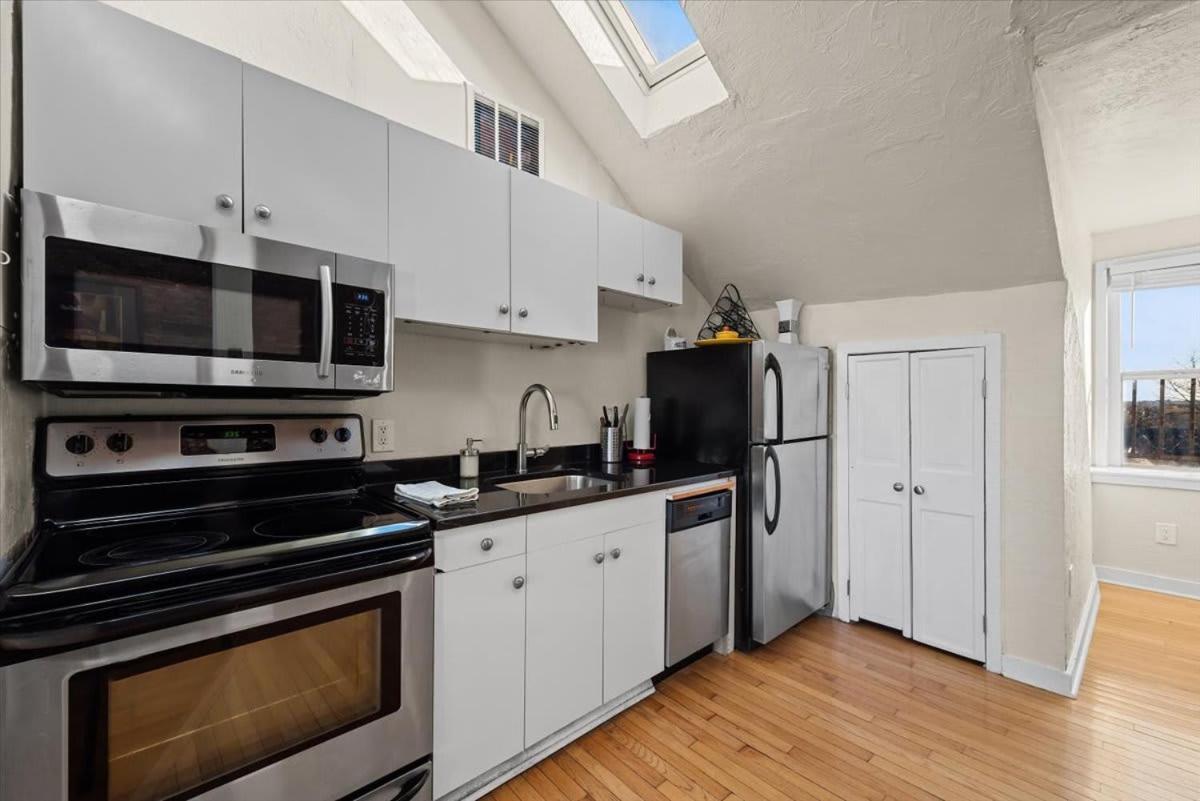 Skyline At Your Door - Studio With A View Pittsburgh Exteriér fotografie