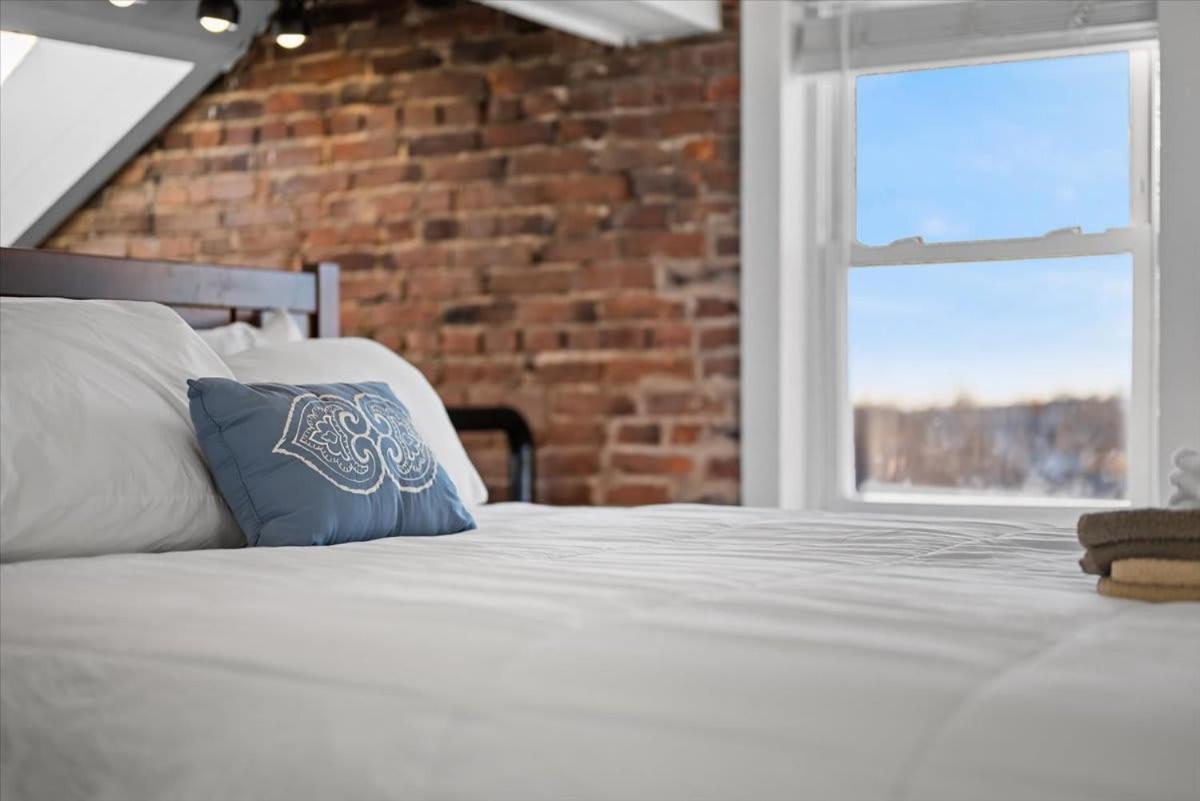 Skyline At Your Door - Studio With A View Pittsburgh Exteriér fotografie