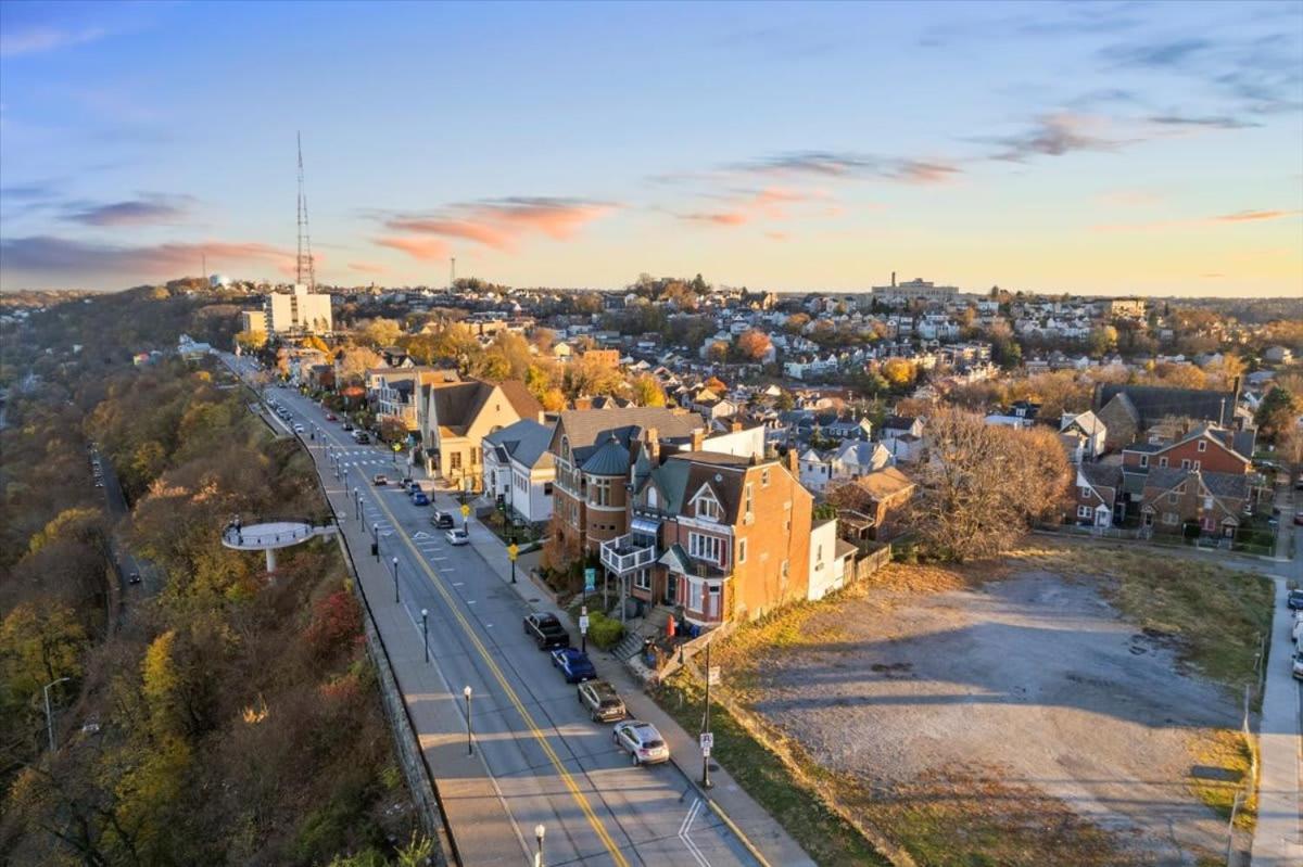 Skyline At Your Door - Studio With A View Pittsburgh Exteriér fotografie