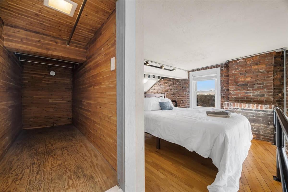 Skyline At Your Door - Studio With A View Pittsburgh Exteriér fotografie