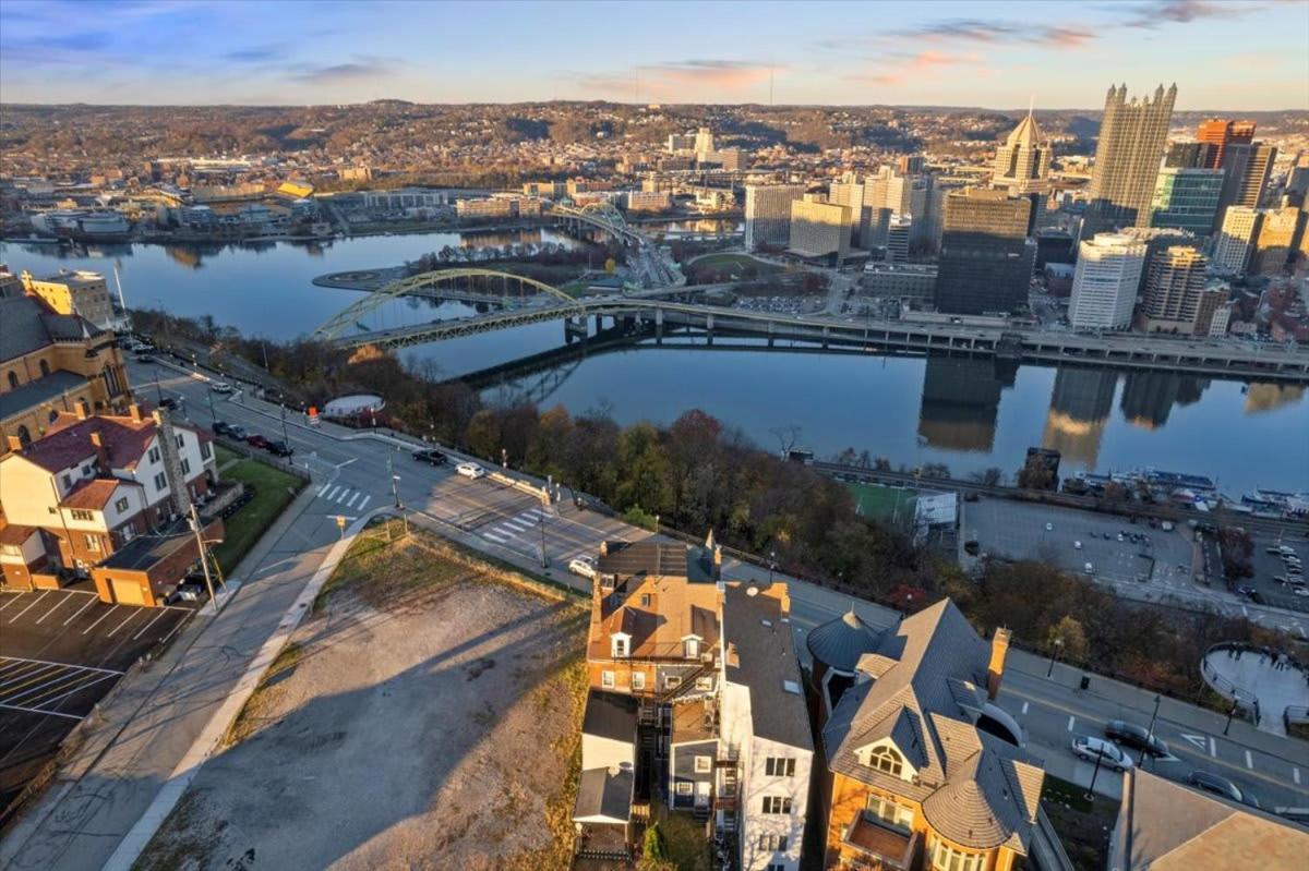 Skyline At Your Door - Studio With A View Pittsburgh Exteriér fotografie